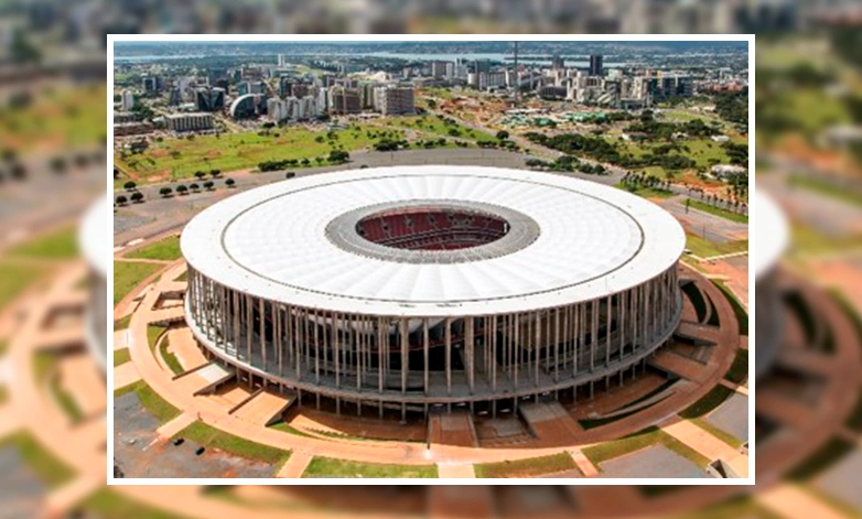 ESTÁDIO MANÉ GARRINCHA 1